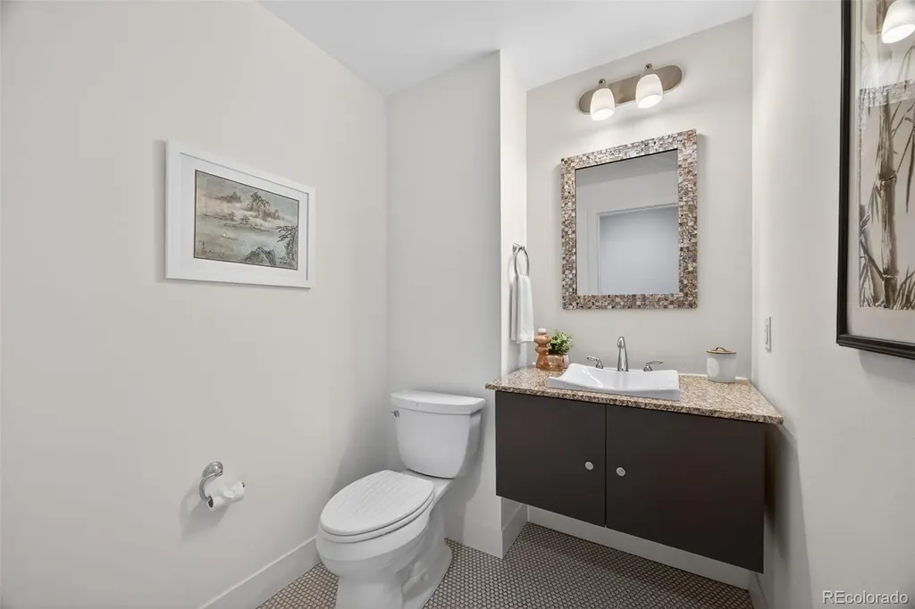 2001 Lincoln Street Denver CO 80202