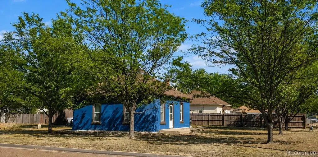 420 Vine Street Julesburg CO 80737