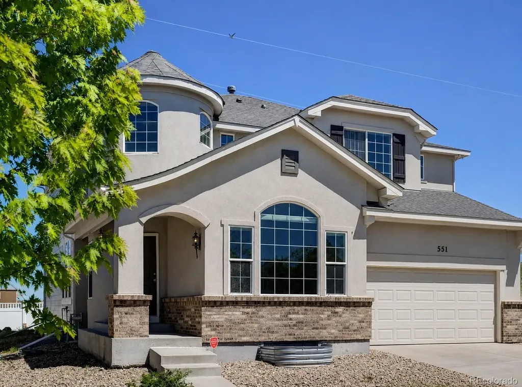 1414 S Haleyville Street Aurora CO 80018