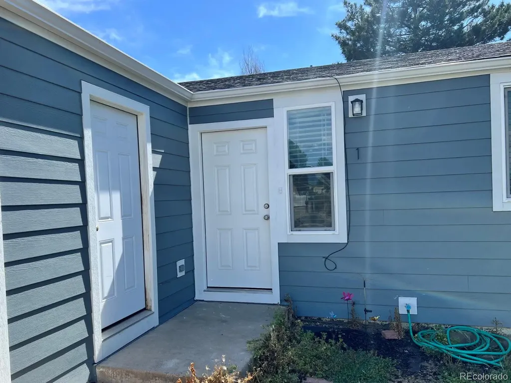 3390 S Clay Street Englewood CO 80110