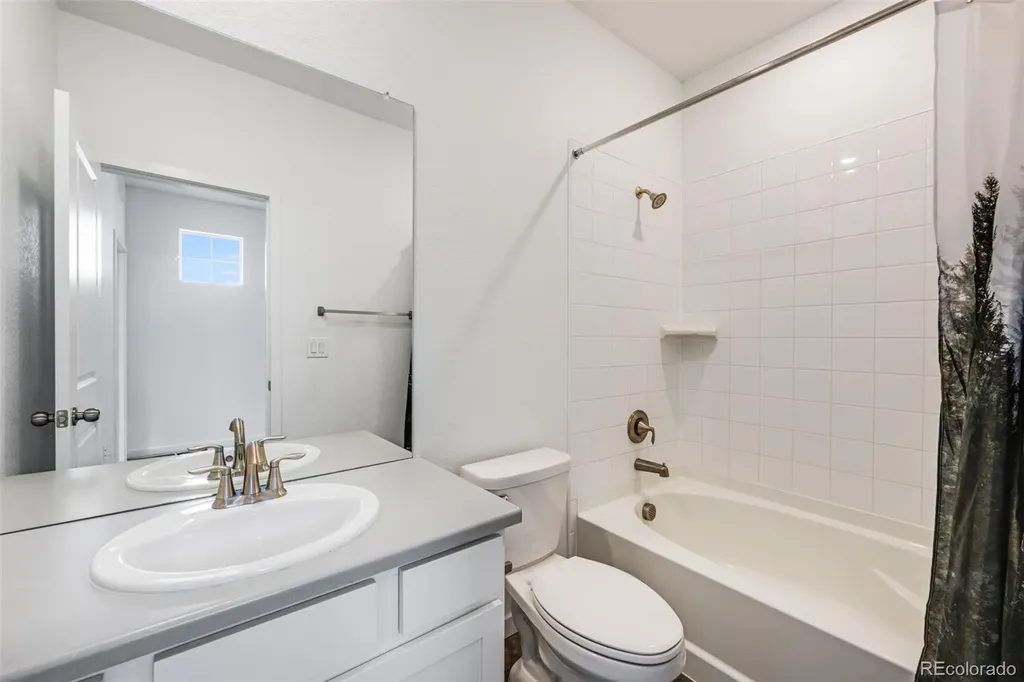 7482 W Atlantic Lane Denver CO 80227