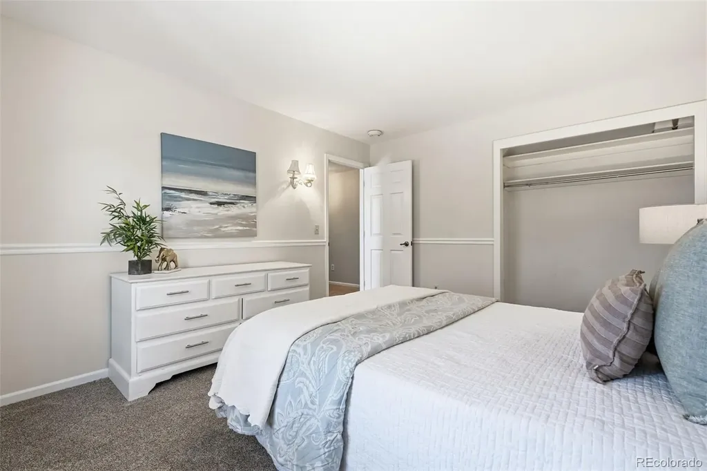 1271 Bellaire Street Broomfield CO 80020