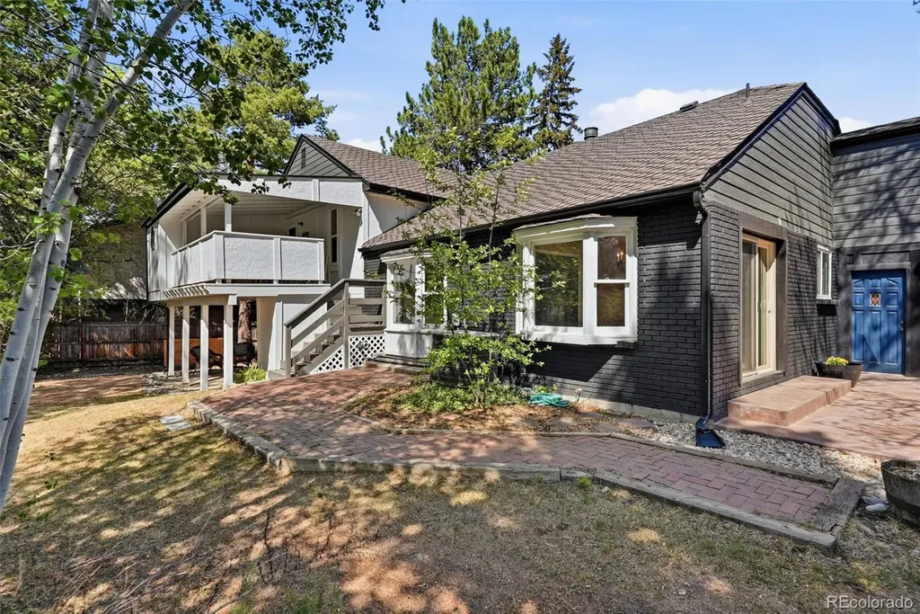 1271 Bellaire Street Broomfield CO 80020