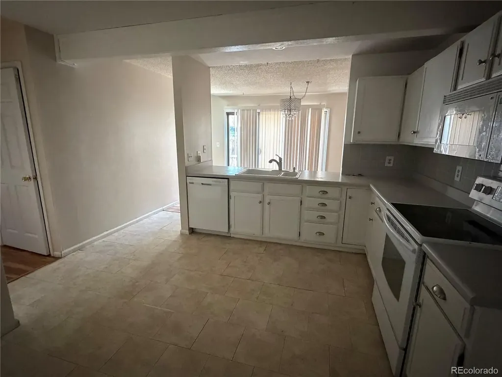 15361 E Louisiana Avenue Aurora CO 80017