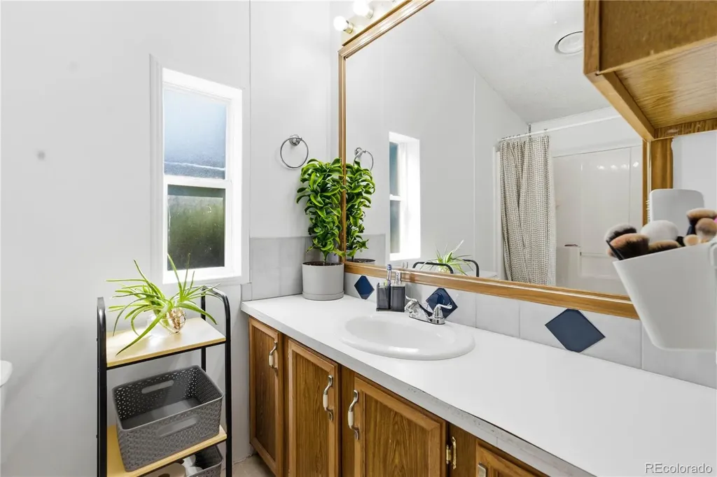 2551 W 92nd Avenue Denver CO 80260