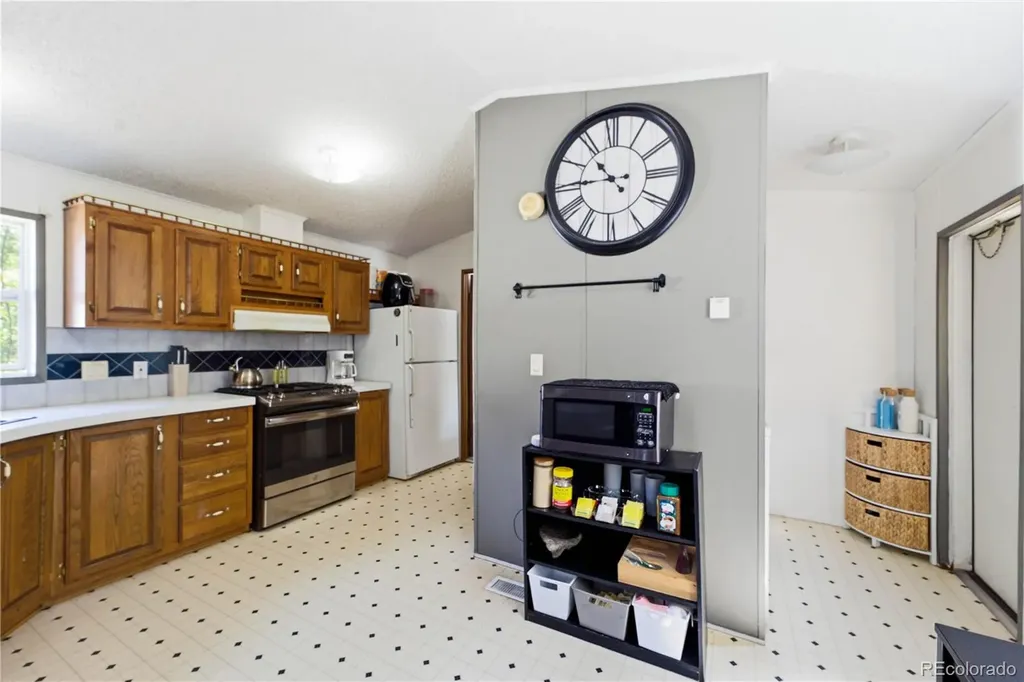 2551 W 92nd Avenue Denver CO 80260