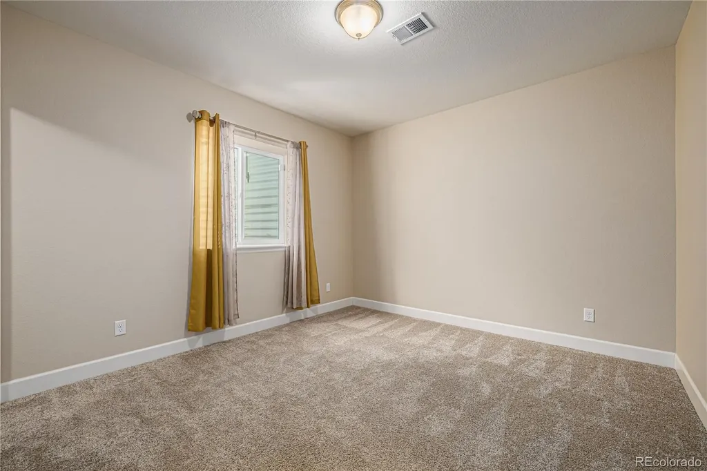 7159 S Riverwood Way Aurora CO 80016