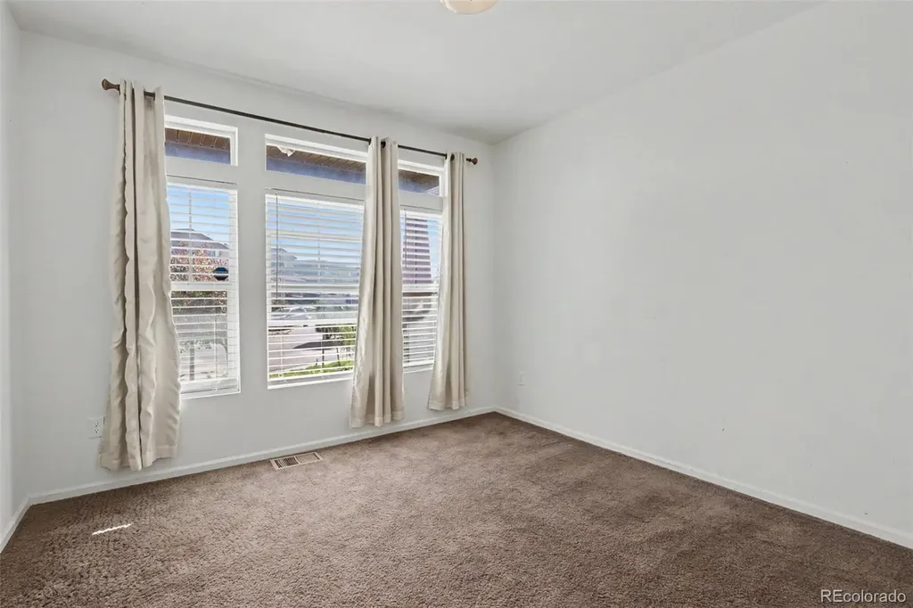 10303 Pitkin Court Commerce City CO 80022