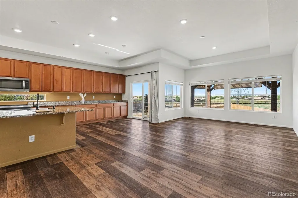 10303 Pitkin Court Commerce City CO 80022
