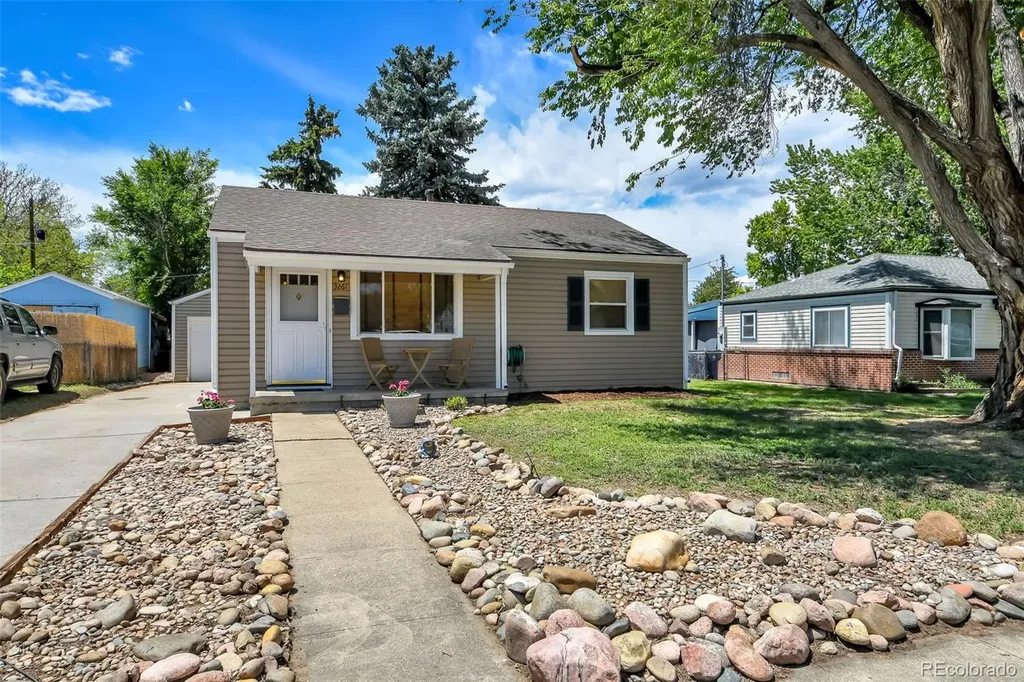 3261 S Humboldt Street Englewood CO 80113