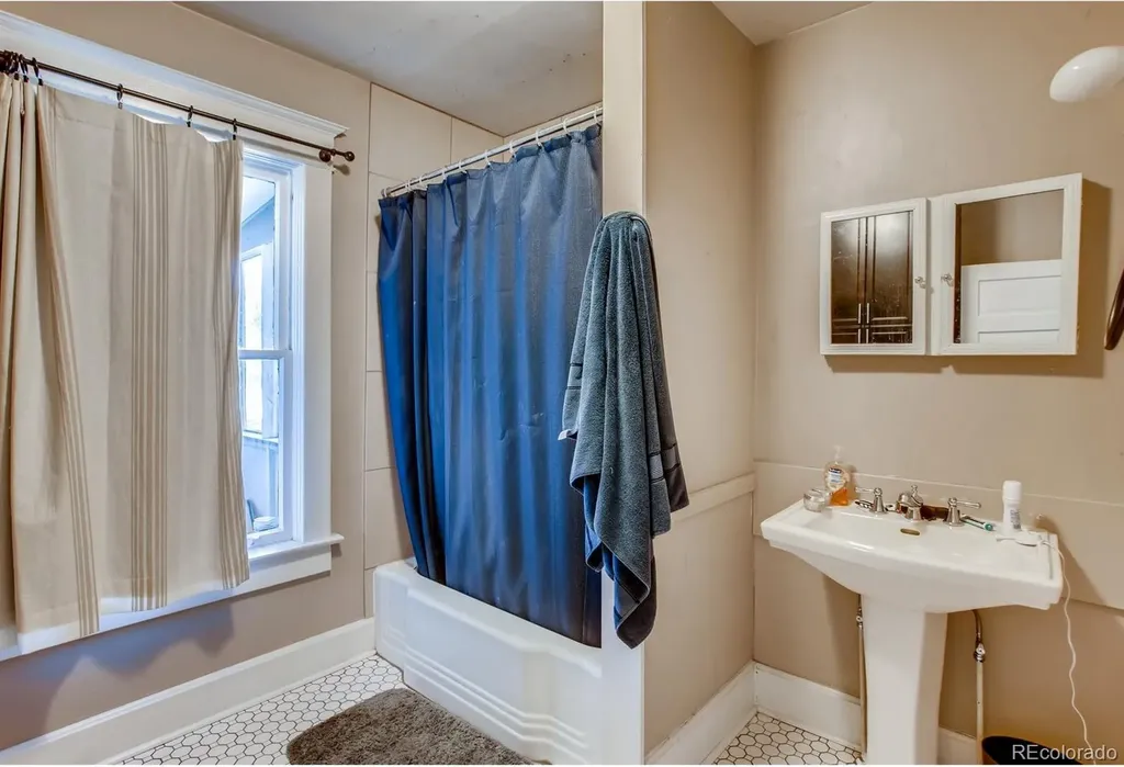 237 Coffman Street Longmont CO 80501