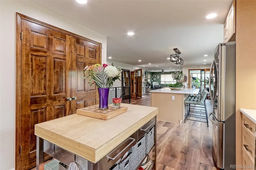8118 W 69th Way Arvada CO 80004
