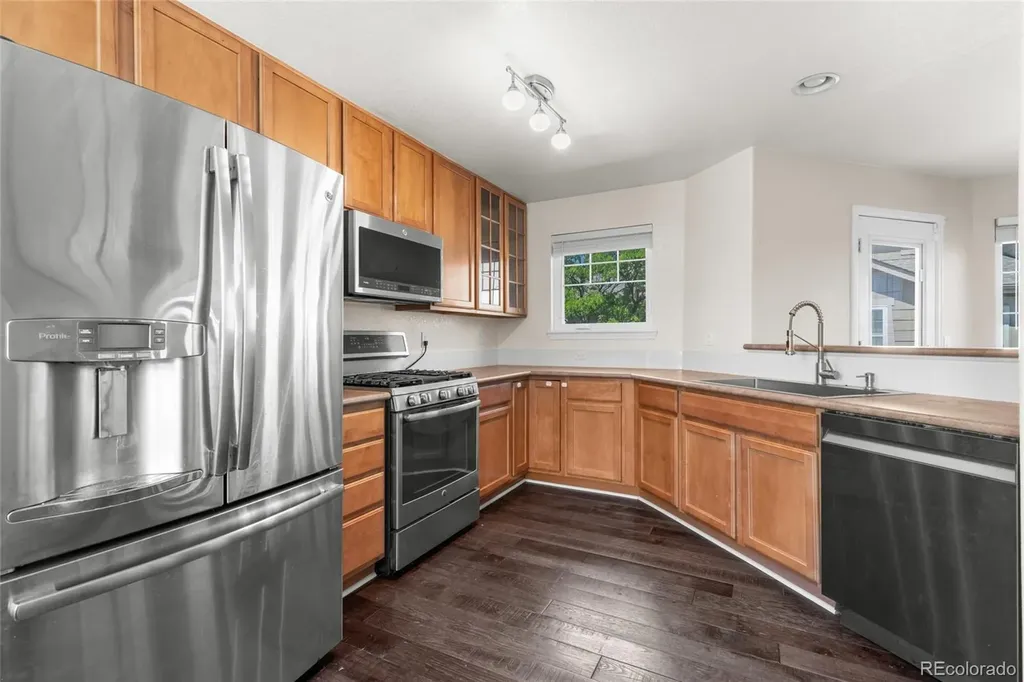 22027 E Jamison Place Aurora CO 80016
