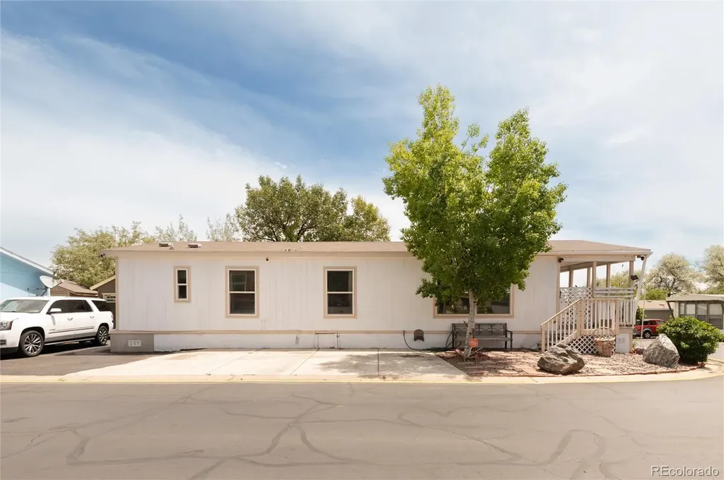 2551 W 92nd Avenue Denver CO 80260