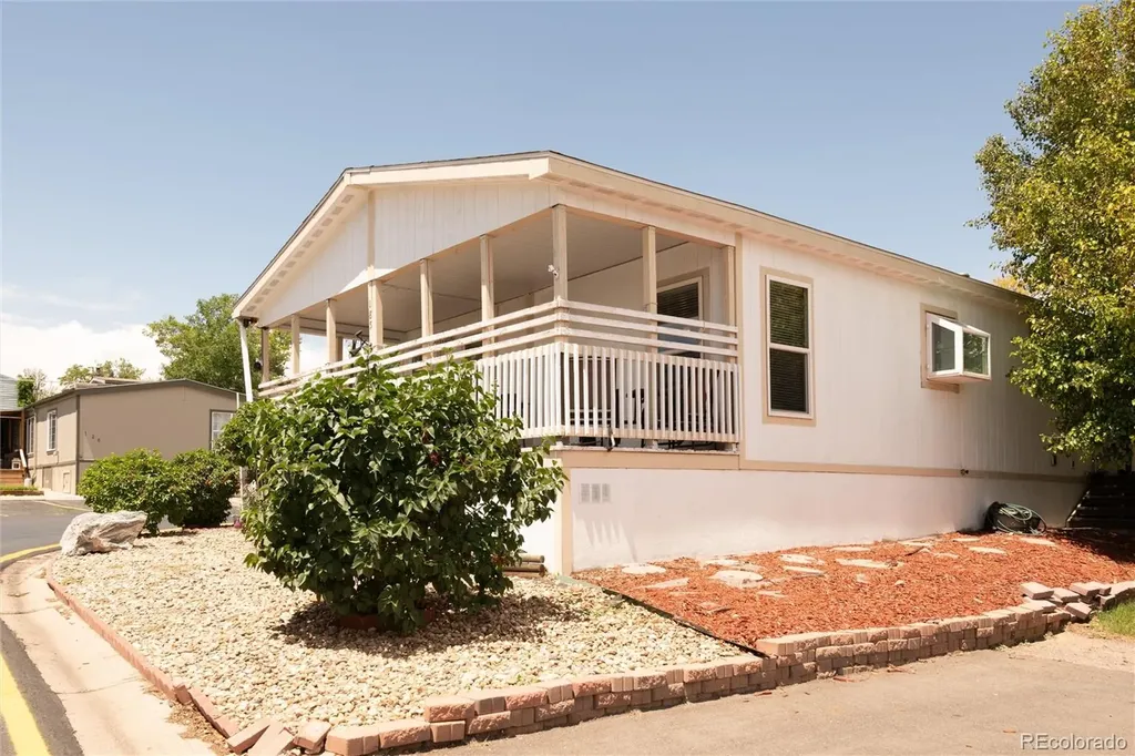 2551 W 92nd Avenue Denver CO 80260