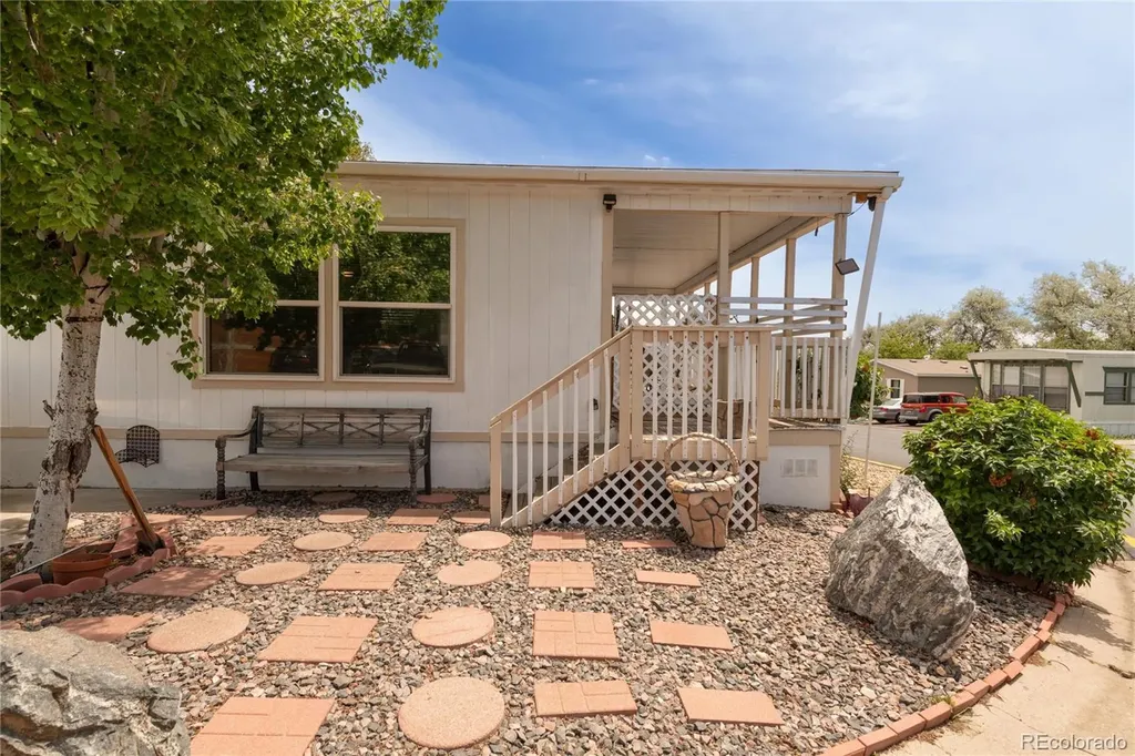 2551 W 92nd Avenue Denver CO 80260