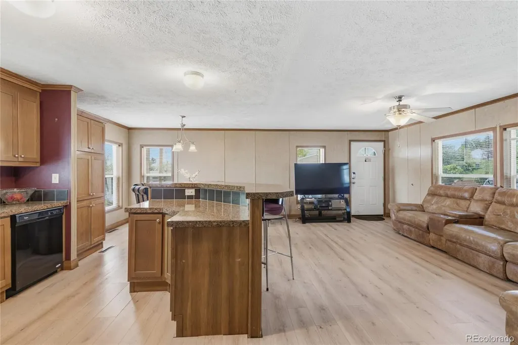 2551 W 92nd Avenue Denver CO 80260