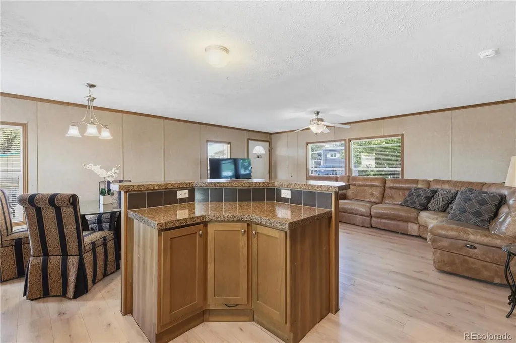 2551 W 92nd Avenue Denver CO 80260