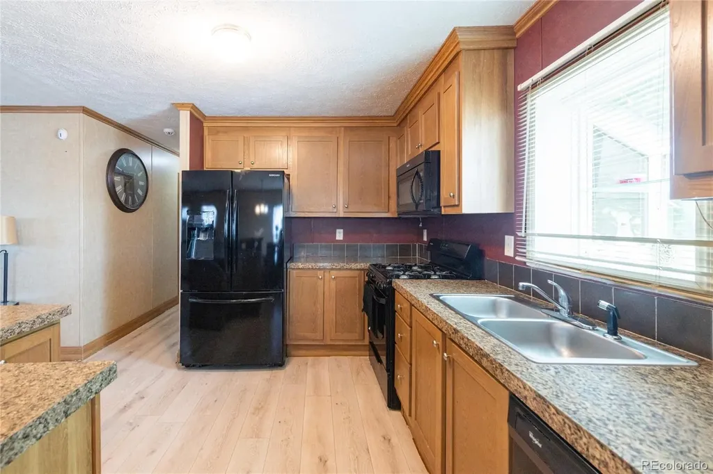 2551 W 92nd Avenue Denver CO 80260