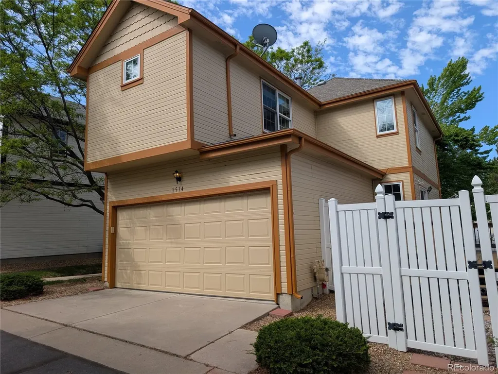 1514 S Buckley Way Aurora CO 80017