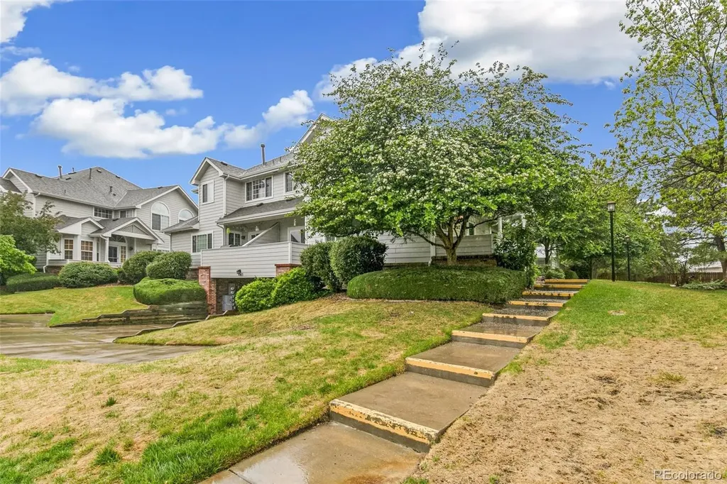 4003 S Carson Street Aurora CO 80014