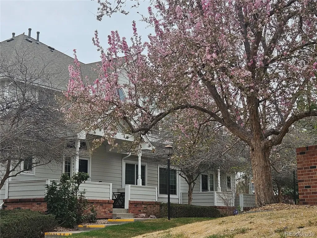 4003 S Carson Street Aurora CO 80014