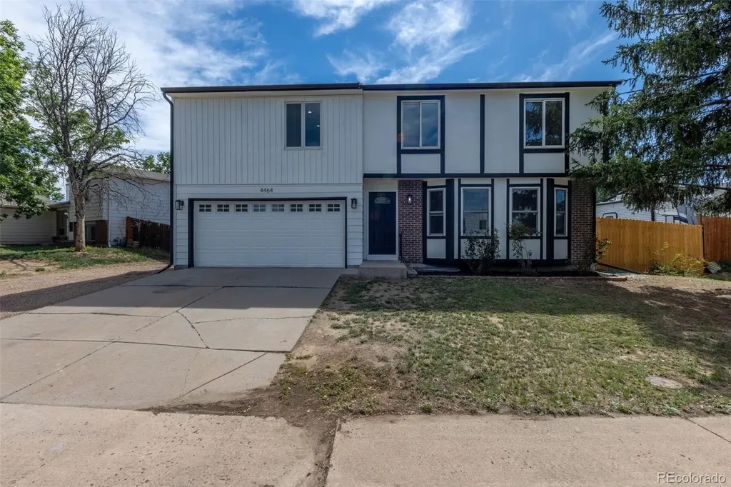 4464 Davenport Way Denver CO 80239