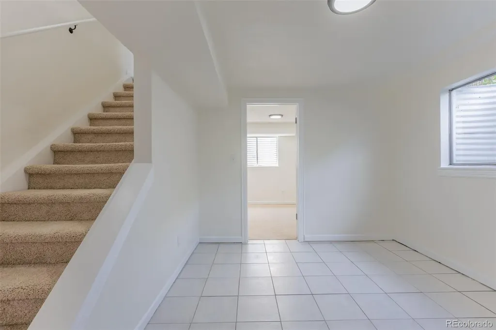4464 Davenport Way Denver CO 80239