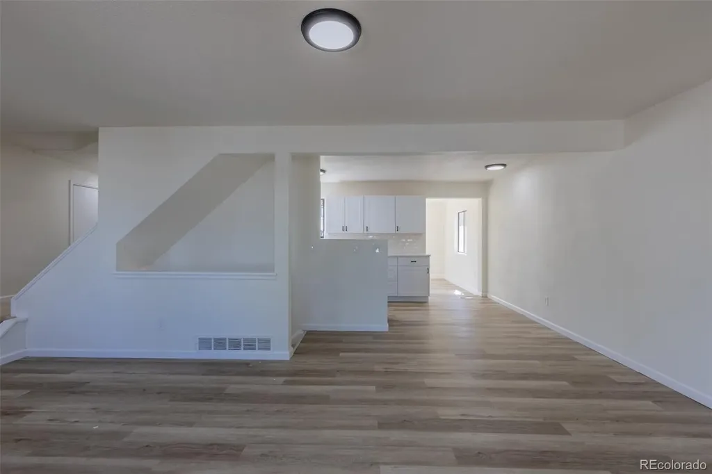 4464 Davenport Way Denver CO 80239