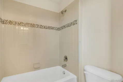 9556 Juniper Way Arvada CO 80007