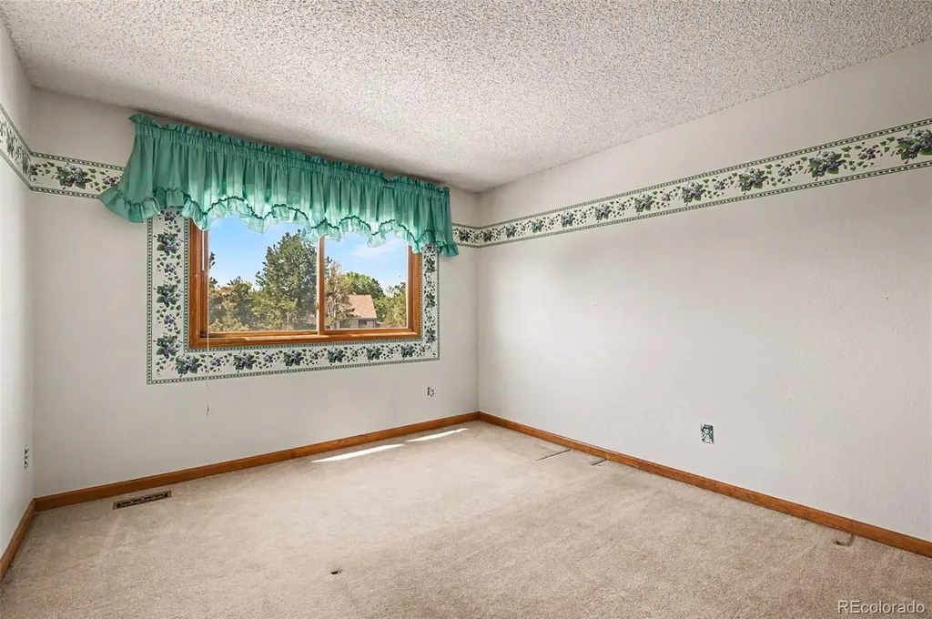 10172 Granite Hill Drive Parker CO 80134