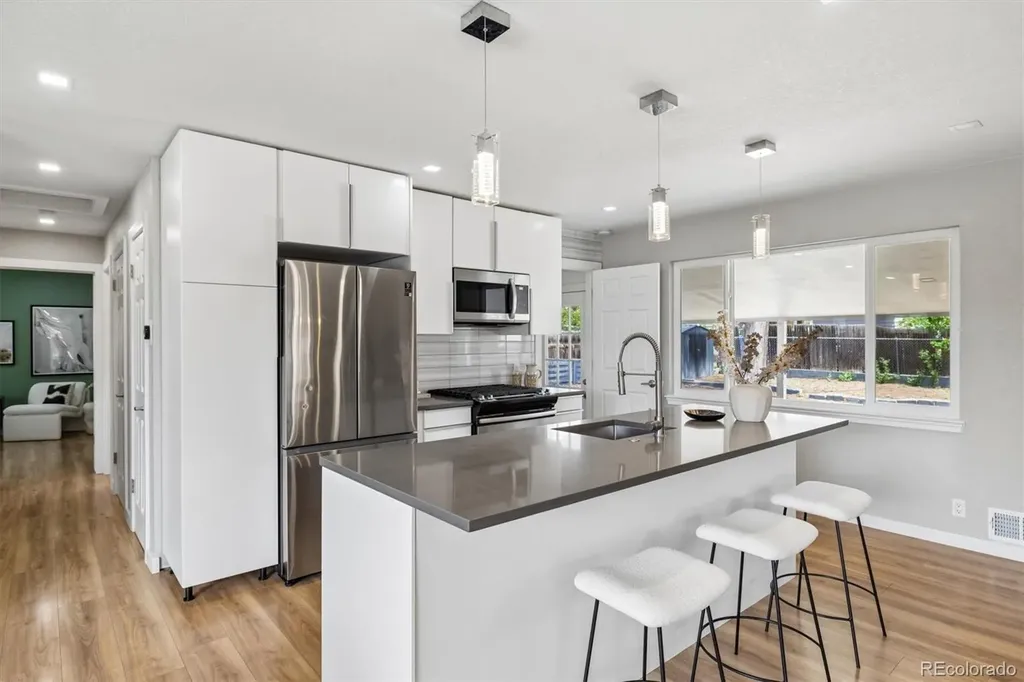1888 S Filbert Court Denver CO 80222
