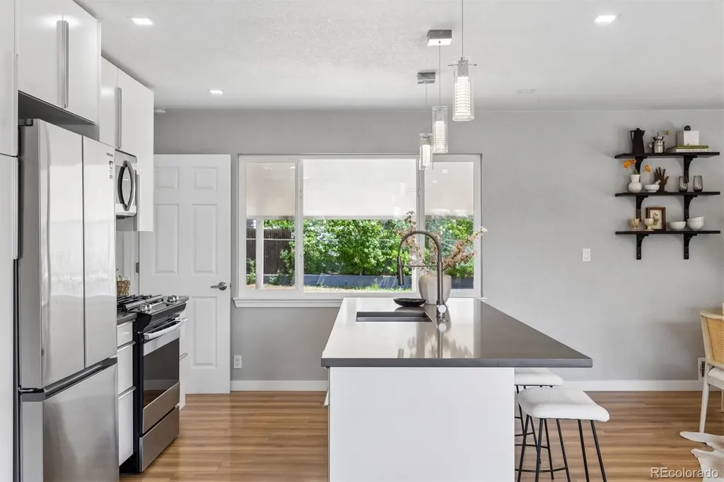 1888 S Filbert Court Denver CO 80222