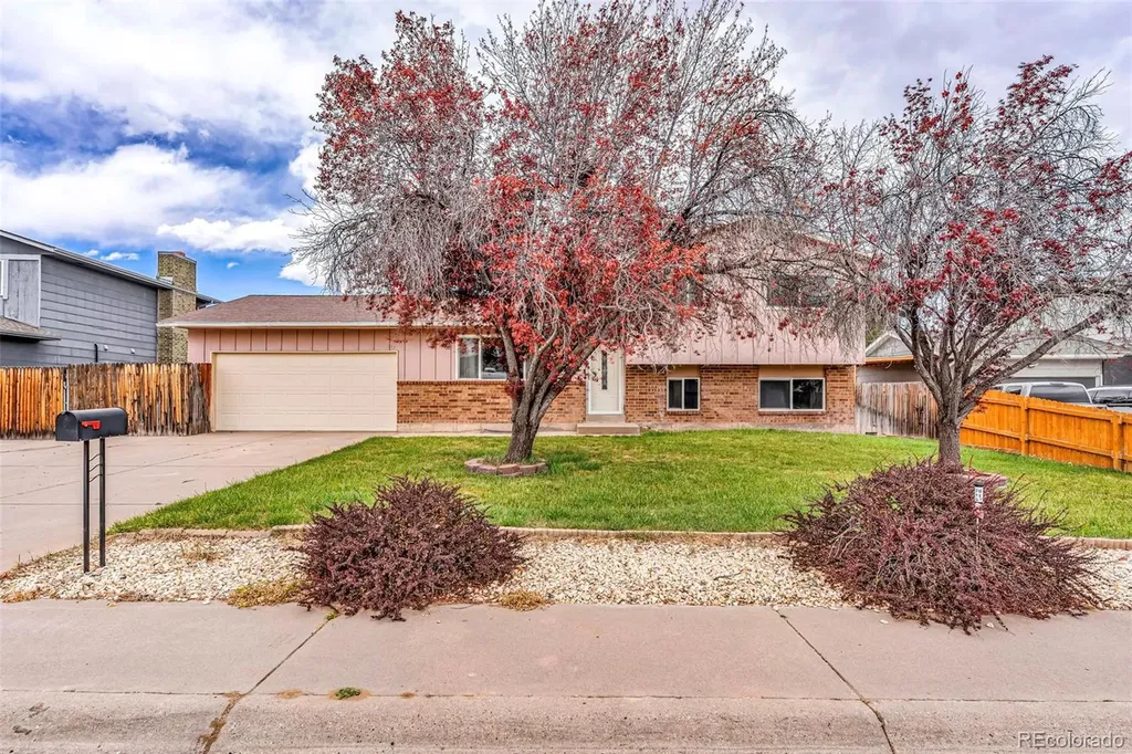 58 Briarwood Circle Pueblo CO 81005