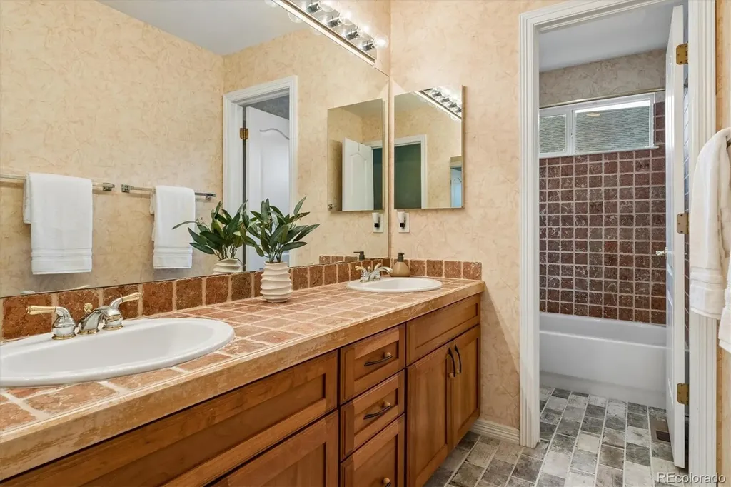 1755 Peninsula Circle Castle Rock CO 80104