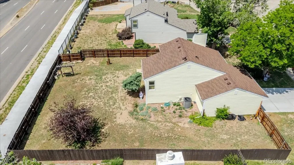 4933 Quari Street Denver CO 80239