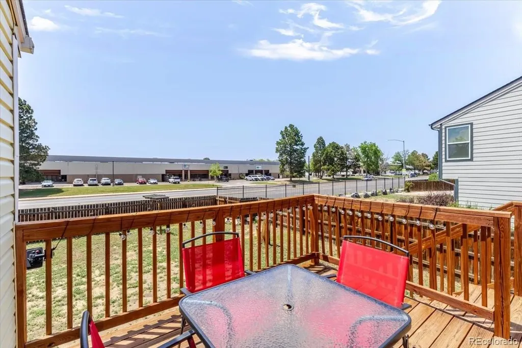 4933 Quari Street Denver CO 80239
