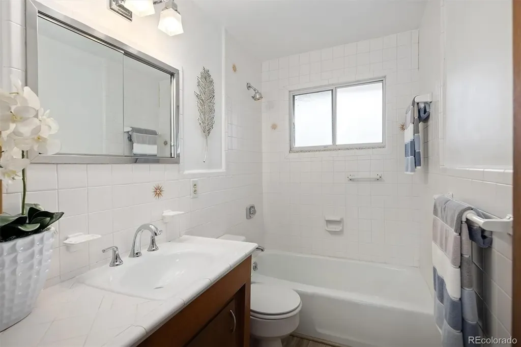 3192 S Gilpin Street Englewood CO 80113
