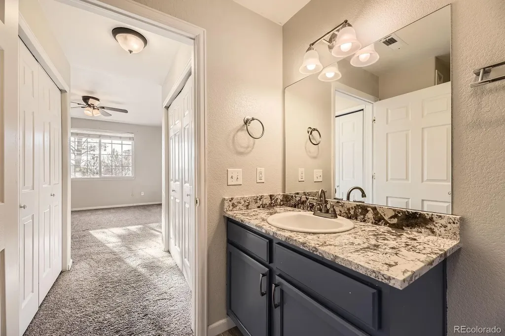 22520 E Ontario Drive Aurora CO 80016