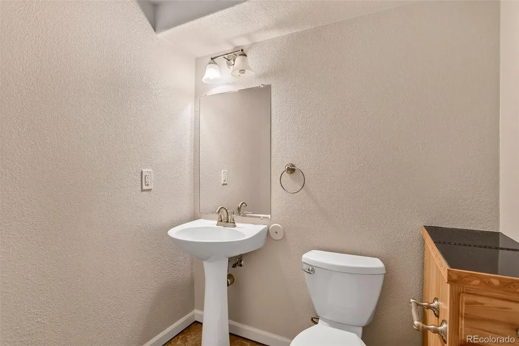 4356 S Iris Court Littleton CO 80123