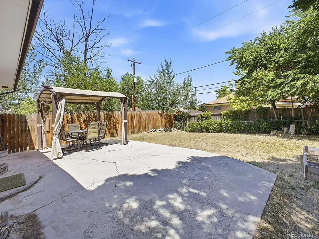 10462 Carlile Street Denver CO 80233