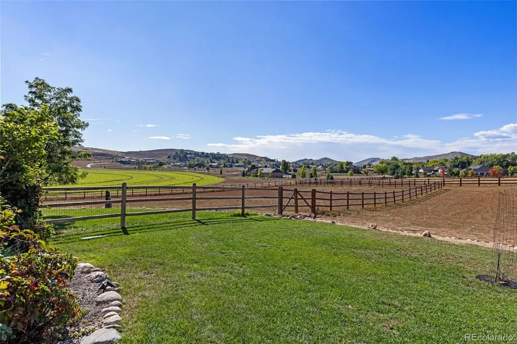7864 Heart J Trail Loveland CO 80537