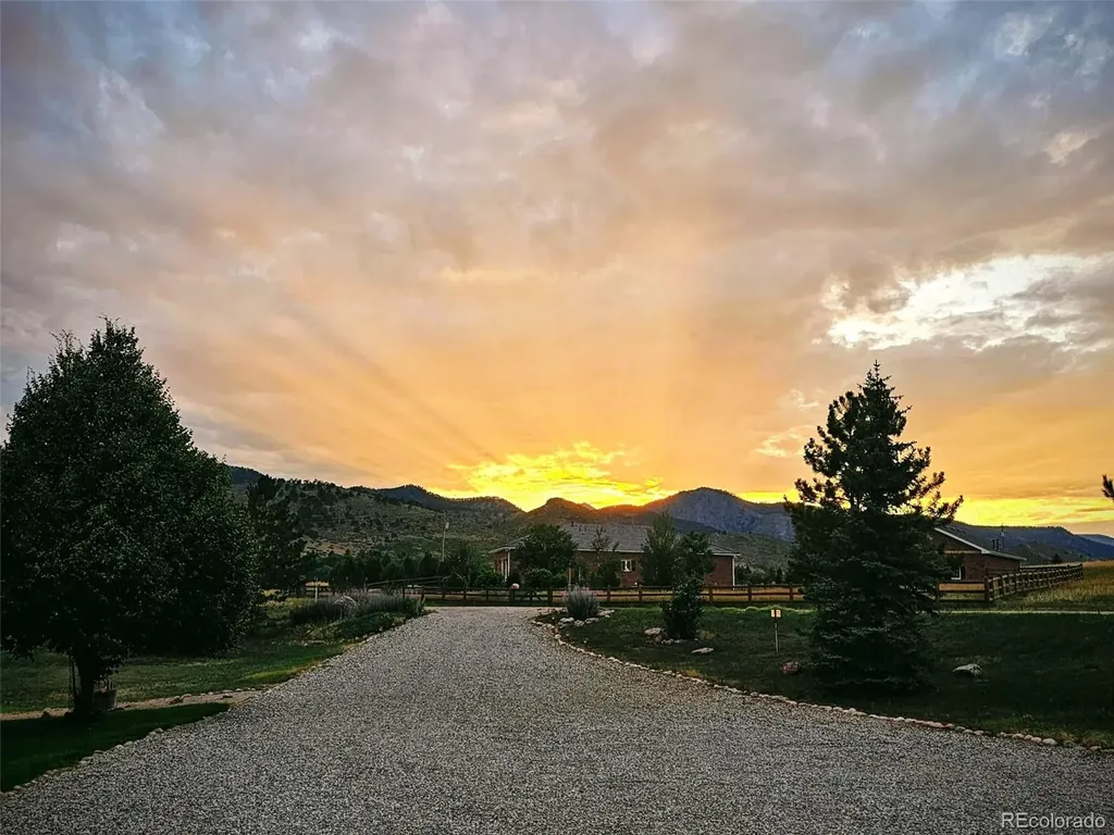 7864 Heart J Trail Loveland CO 80537