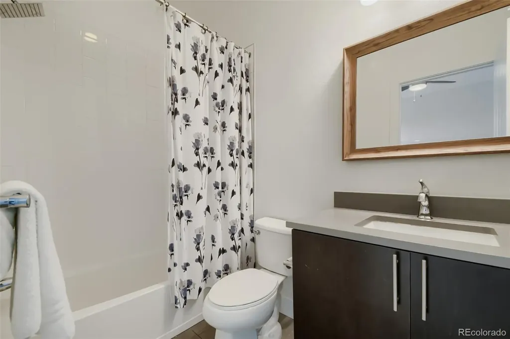 5053 Valentia Street Denver CO 80238