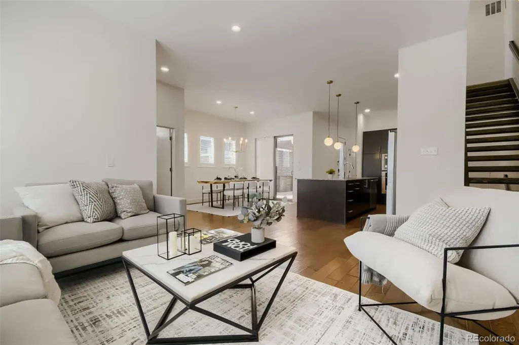 5053 Valentia Street Denver CO 80238
