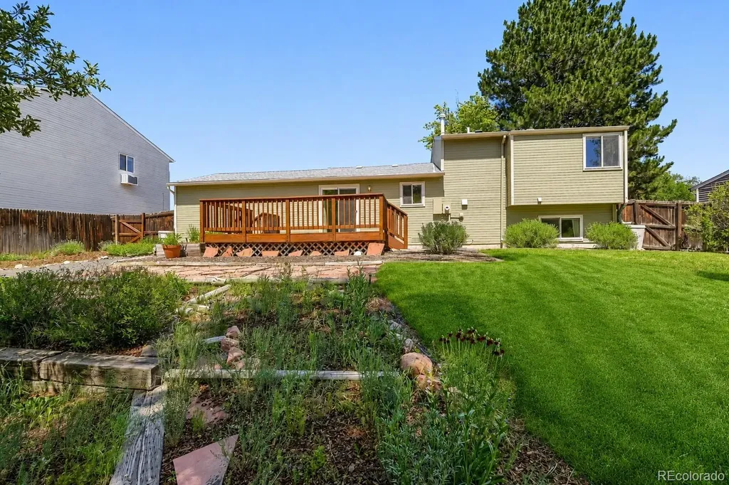 11713 Briarwood Drive Denver CO 80233