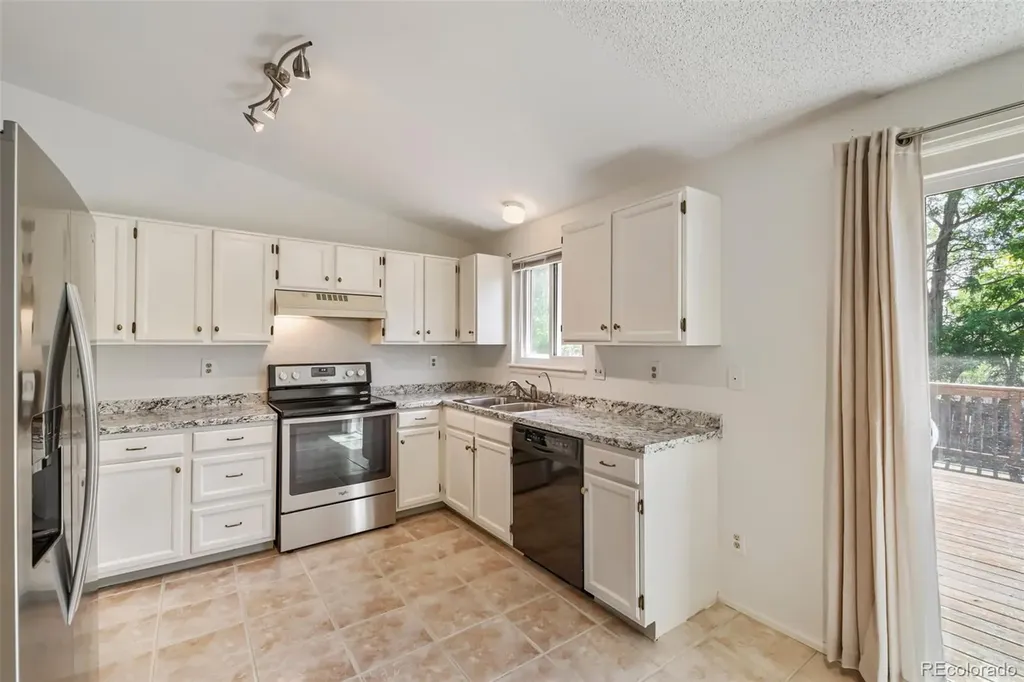 11713 Briarwood Drive Denver CO 80233