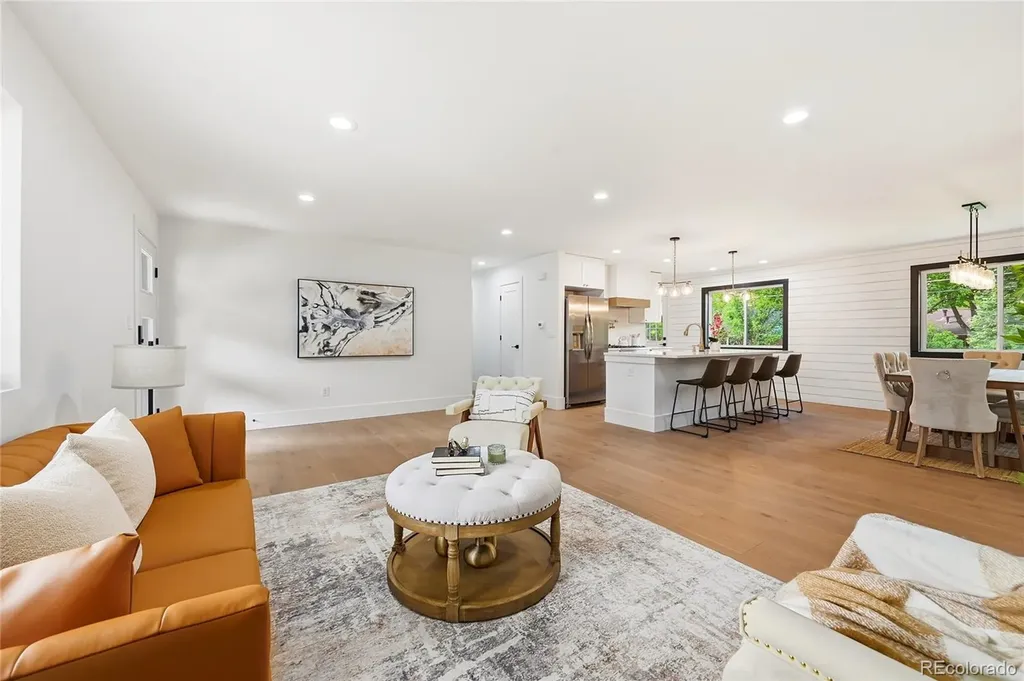 2466 S Krameria Street Denver CO 80222