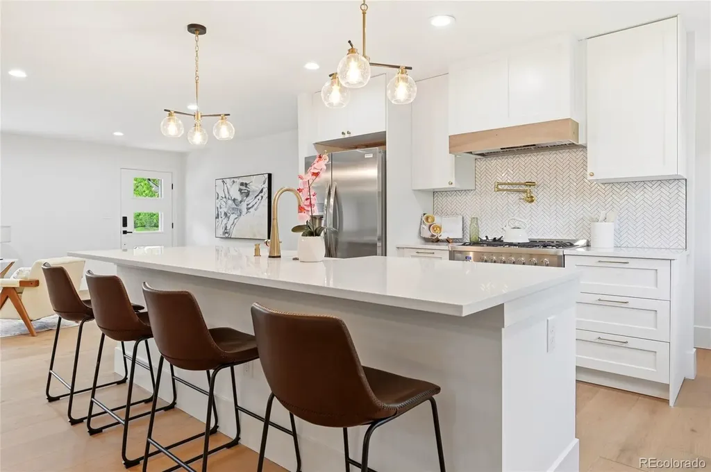 2466 S Krameria Street Denver CO 80222