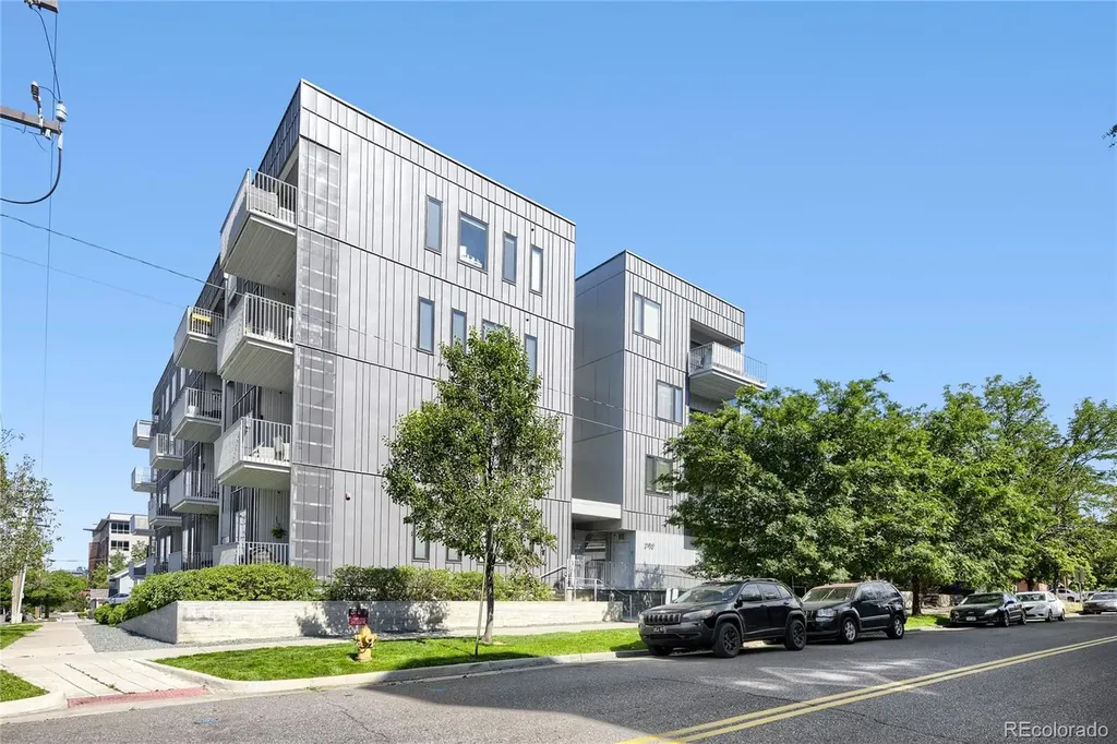 2752 N Clay Street Denver CO 80211